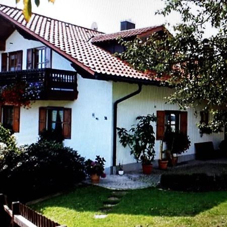 Apartamento Haus Brigitte Im Dreilaendereck Neureichenau Exterior foto