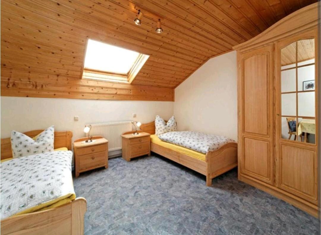Apartamento Haus Brigitte Im Dreilaendereck Neureichenau Exterior foto